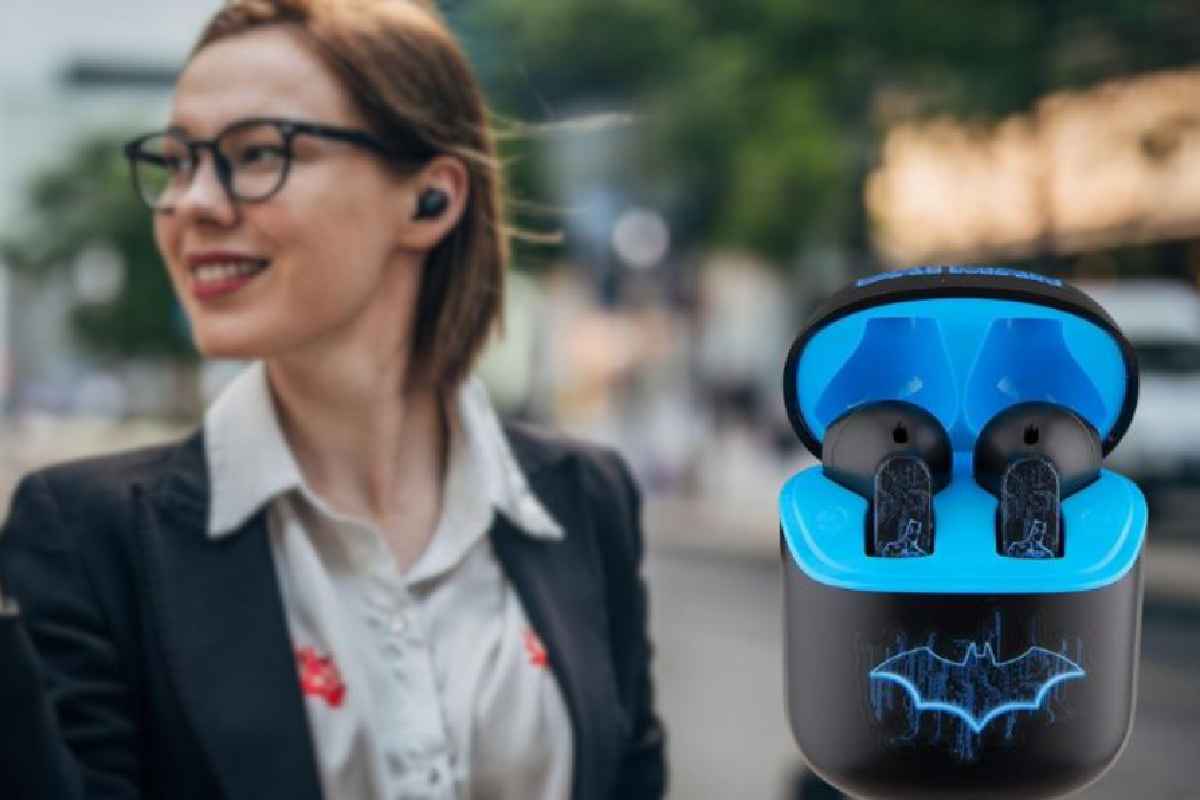 Thesparkshop.in_product_batman-style-wireless-bt-earbuds